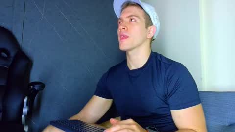 Alan Ferrer online show from 03-17-26, 10:18