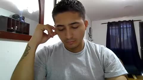 alanj998 online show from 07-10-26, 04:09