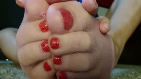 Alanna online show from 10-28-25, 04:49