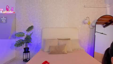 alannarouge online show from 07-28-26, 11:39
