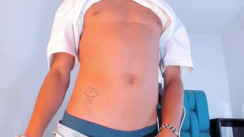 Snapshot of alannaughty_ chatting on 02-18-25, 10:58 alannaughty_ online show from 02-18-25, 10:58