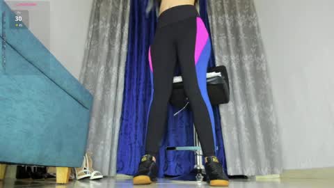 ALANNIS online show from 04-07-26, 04:02