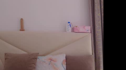 AllylicArabis online show from 05-11-26, 02:45