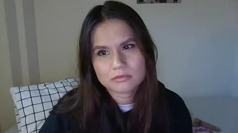 alba_toro535670 online show from 02-26-25, 12:03