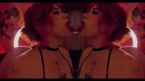 albaandthayron online show from 11-21-25, 12:04