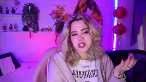 albaandthayron online show from 07-28-26, 12:48