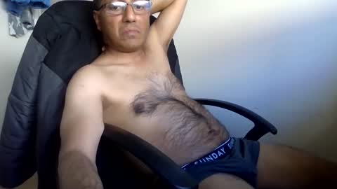 albalchal1973 online show from 09-18-25, 01:40