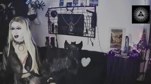 Snapshot of alchemymistic chatting on 09-13-25, 03:28 Mistic witch online show from 09-13-25, 03:28