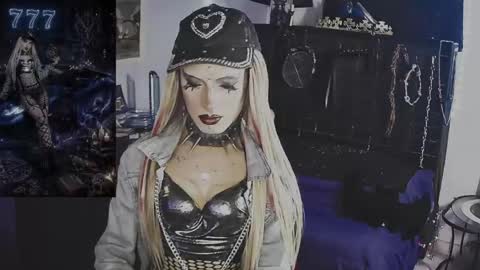 Snapshot of alchemymistic chatting on 06-08-26, 02:50 Mistic witch online show from 06-08-26, 02:50