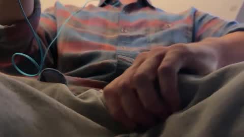 Snapshot of aldalo44 chatting on 09-29-25, 03:50 just us online show from 09-29-25, 03:50