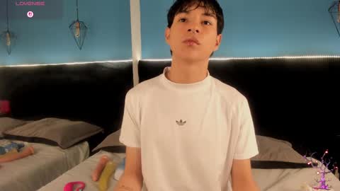 ale_aurarashi online show from 09-08-25, 10:09