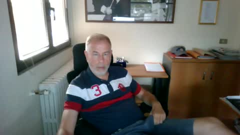 Snapshot of aleandela chatting on 07-13-26, 05:16 aleandela online show from 07-13-26, 05:16