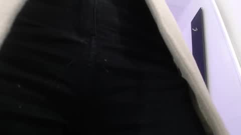 Ale online show from 12-22-25, 07:11