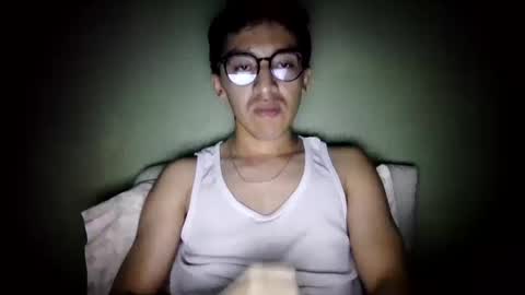 Snapshot of aleexrune chatting on 10-10-25, 03:27 aleexrune online show from 10-10-25, 03:27