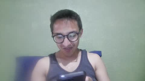 Snapshot of aleexrune chatting on 04-22-26, 10:44 aleexrune online show from 04-22-26, 10:44
