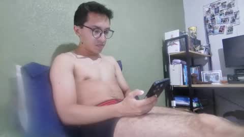 Snapshot of aleexrune chatting on 05-18-26, 10:15 aleexrune online show from 05-18-26, 10:15