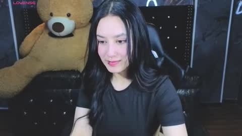 aleja online show from 11-25-25, 09:48