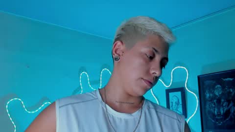 Alejandra online show from 05-27-26, 03:36
