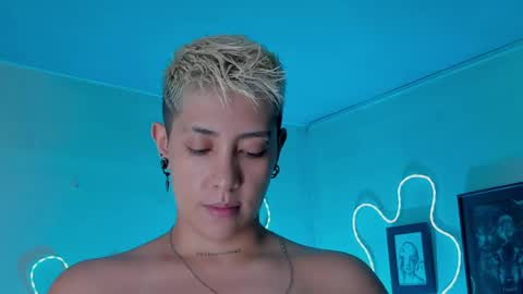 Alejandra online show from 06-01-26, 12:12