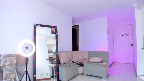 Alejandra Arango online show from 02-16-26, 09:22