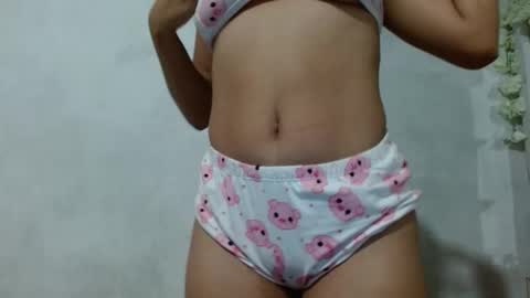 Snapshot of aleja_swety chatting on 12-12-24, 07:19 ALEJA online show from 12-12-24, 07:19