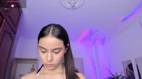 Alejandra online show from 03-05-25, 05:39