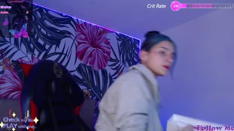 Aleja online show from 01-21-25, 01:11