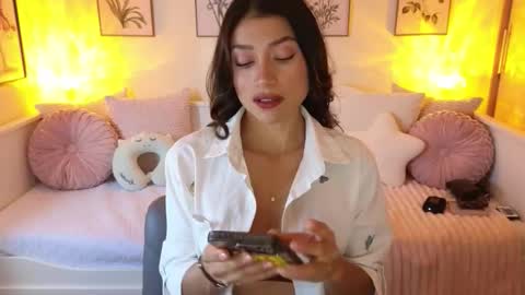 Alejandhra online show from 11-26-25, 12:06