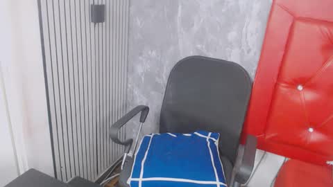 Snapshot of alejandra__hills chatting on 03-19-26, 02:59 online show from 03-19-26, 02:59