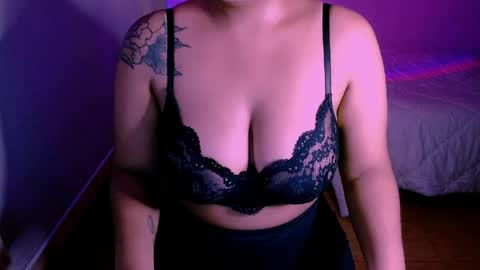 Snapshot of alejandra_conde chatting on 06-04-26, 12:38 Alejandra online show from 06-04-26, 12:38