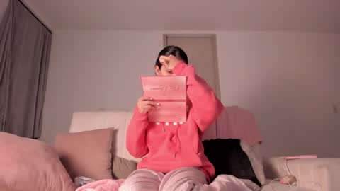 alejandraaa_ online show from 01-06-26, 02:04