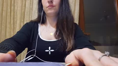 alejandradelaney online show from 12-30-24, 10:12