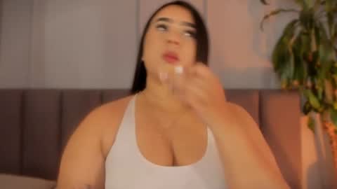 Alejandra online show from 06-23-26, 08:07