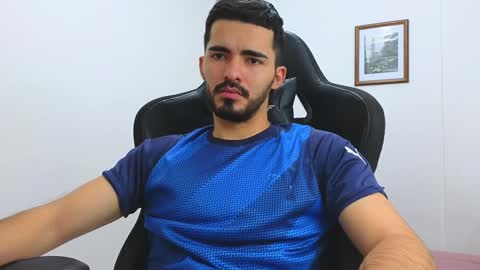 alejandroo_7 online show from 01-17-25, 10:56