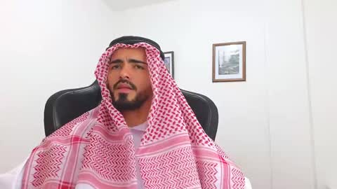 alejandroo_7 online show from 03-09-25, 07:37