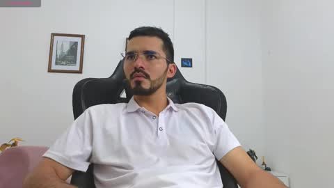 alejandroo_7 online show from 10-09-25, 07:01