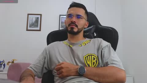 alejandroo_7 online show from 10-15-25, 06:41