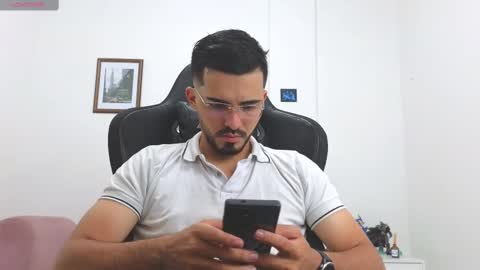 alejandroo_7 online show from 11-06-25, 08:10