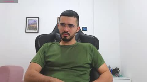 alejandroo_7 online show from 12-17-25, 06:36