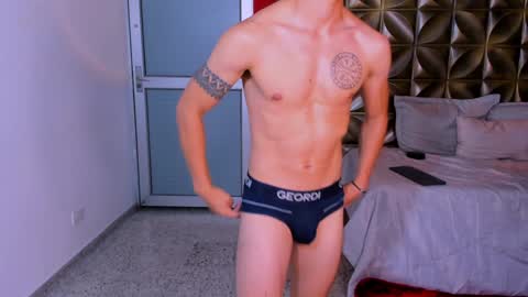 Alejo  online show from 02-03-25, 01:52