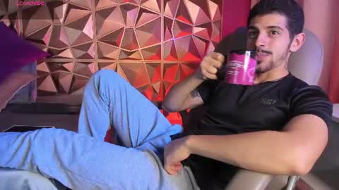 Alejo  online show from 06-12-26, 05:50