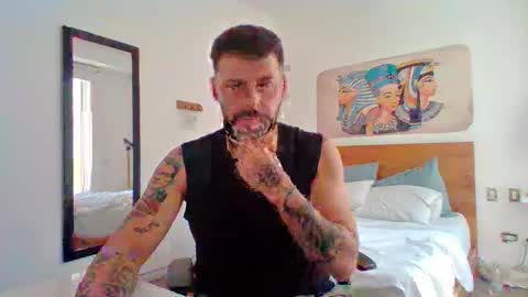 Snapshot of alejandrovegahotx chatting on 09-23-25, 06:11 Nico online show from 09-23-25, 06:11