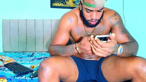 Snapshot of alejo_21cm chatting on 03-10-26, 06:40 alejo_21cm online show from 03-10-26, 06:40
