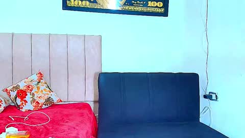 Snapshot of alejo_21cm chatting on 03-27-26, 08:26 alejo_21cm online show from 03-27-26, 08:26