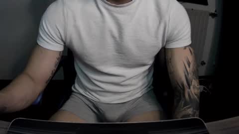 alejoduarte16 online show from 12-03-25, 07:01