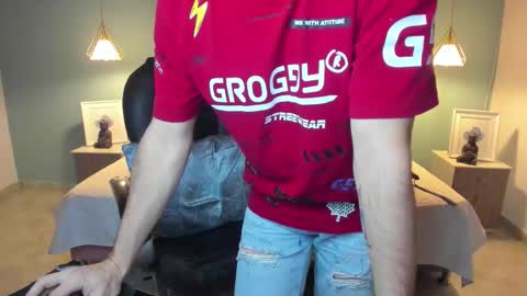 ALejoo Saenz online show from 11-16-25, 03:01