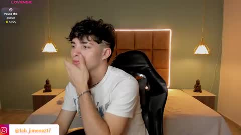 ALejoo Saenz online show from 06-21-26, 01:52