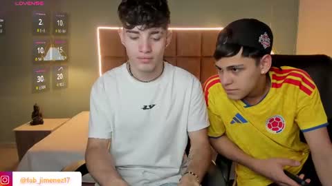 ALejoo Saenz online show from 06-22-26, 04:09
