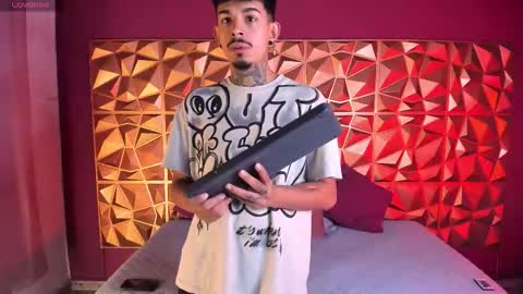 aleking13 online show from 10-11-25, 12:36