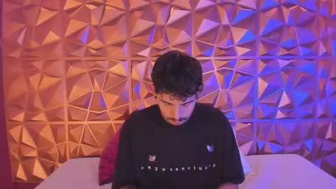 aleking13 online show from 10-20-25, 12:27